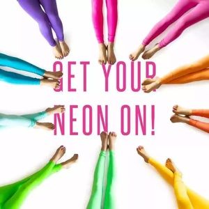 LuLaRoe Pants - π LuLaRoe Neon Purple Leggings TC π π¦ LuLaRoe Pants - π LuLaRoe Neon Purple Leggings TC π π¦